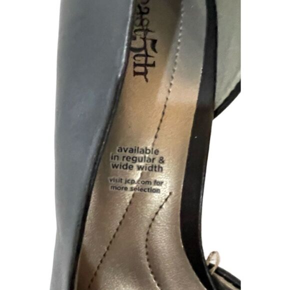 East 5th Street Dorsay Stilleto Pumps - Picture 9 of 12